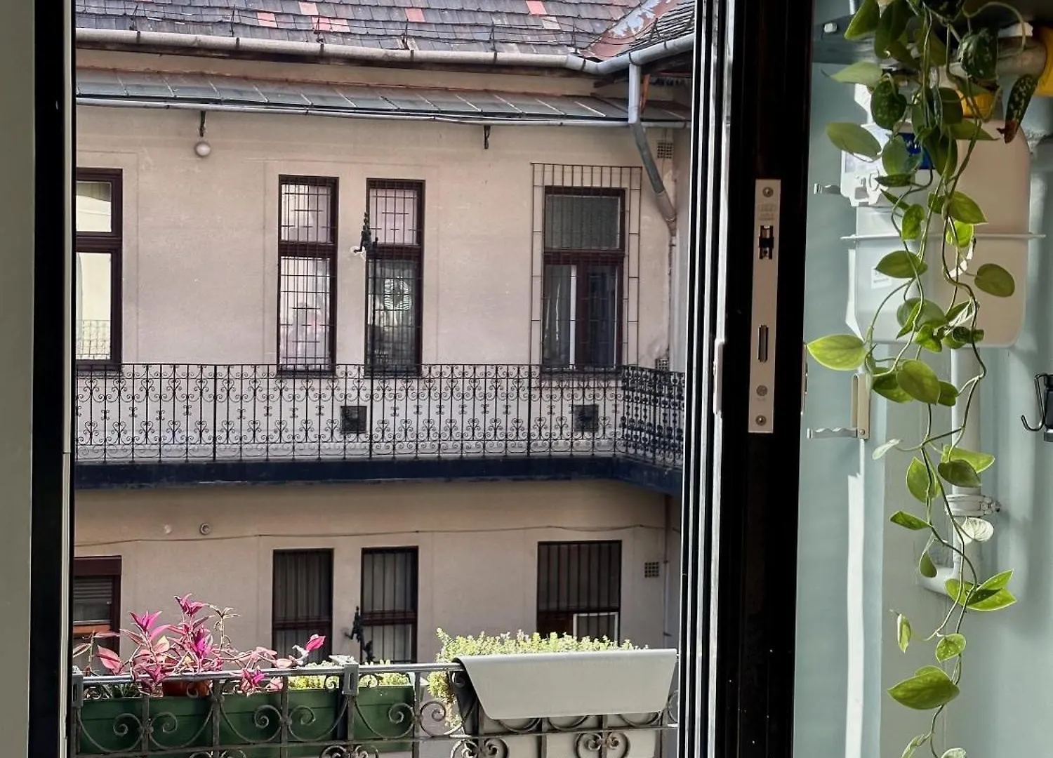 Centrally Located Studio Near Keleti Palyaudvar Apartment Budapest